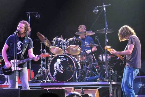 Rock On Pearl Jam Tour Dates 2025 Announced