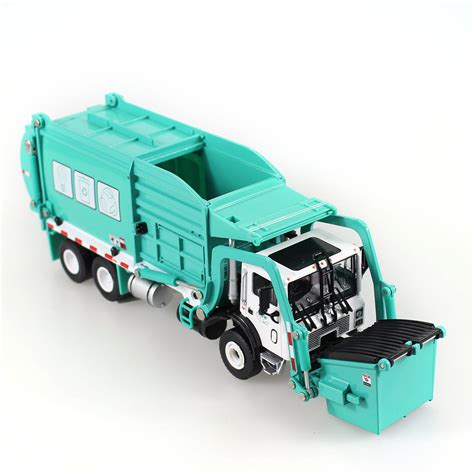 Blue garbage truck toy - qustplum