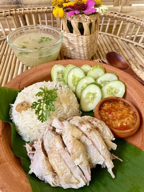 Khao Man Gai Recipe Thai Chicken Rice ข้าวมันไก่ Hungry In Thailand