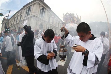 Im Genes El Salvador Celebra Transfiguraci N De Santo Patrono Diario