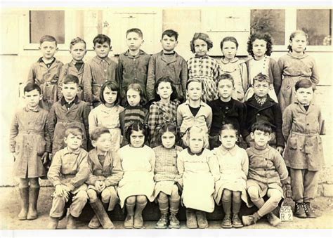 Photo De Classe Ce De Ecole Primaire Saint Louis Saint Pierr