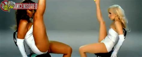 Naked Beyoncé Knowles in Video Phone