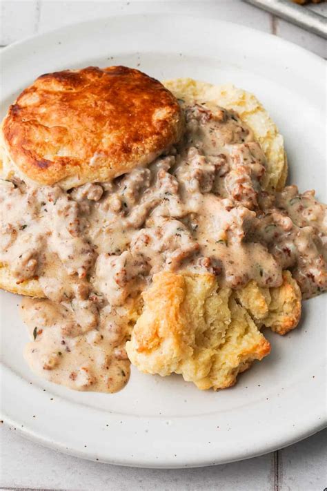 Biscuits and Gravy - Whisper of Yum