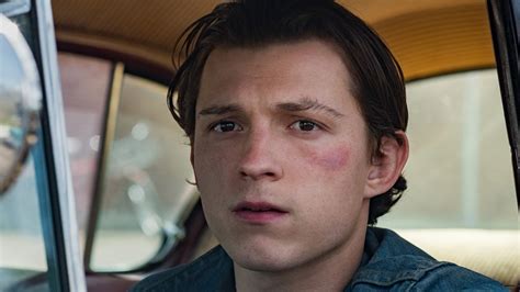 The One Scene In The Devil All The Time That Makes Us Love Tom Holland