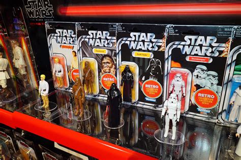 Toy Fair 2019 - Hasbro Star Wars Retro and Vintage Collection - The ...