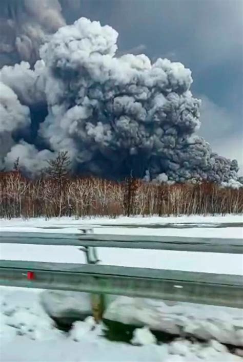 Volcano Erupts In Russia Video Shows Spewing Ash That Spread Some 42 000 Square Miles