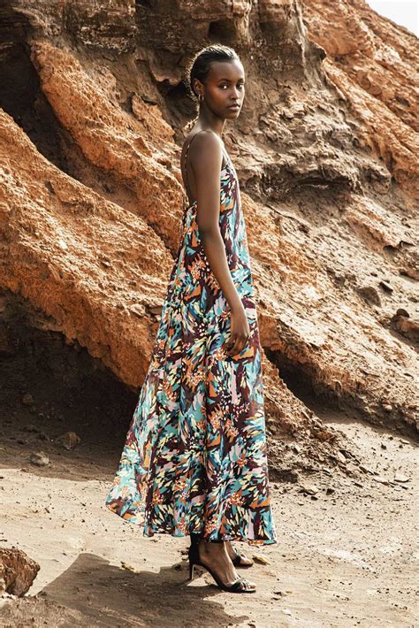 Colour Nude Vestidos De Novia Y De Fiesta