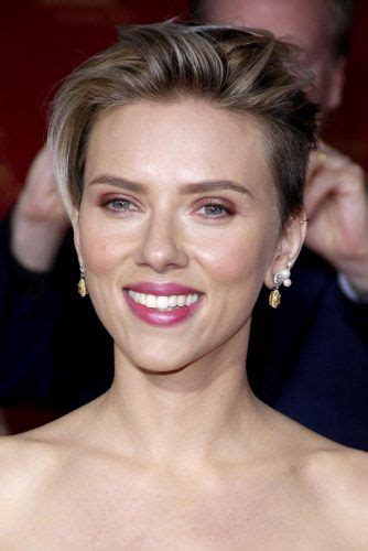 Scarlett Johansson Short Blonde Hair