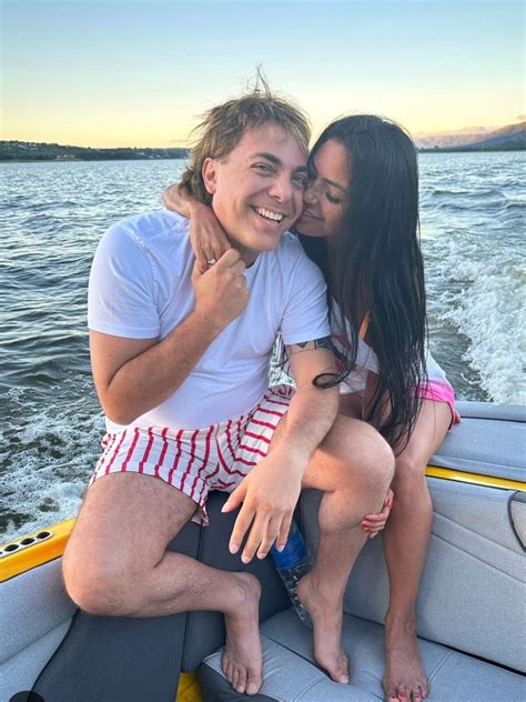 Quién Es Mariela Sánchez La Nueva Novia De Cristian Castro Infobae