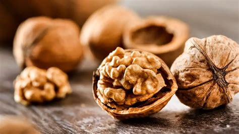 Las nueces Que es Origen Beneficios Tipos Valor Nutricional y más