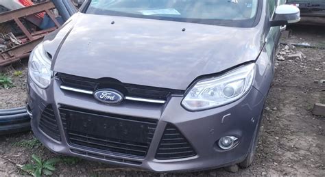 Bara Fata Completa Ford Focus Mk Varianta Echipare Cu Senzori Parcare