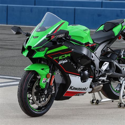 2025 Kawasaki Ninja Zx-10r - June K. Warren