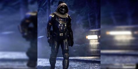 Black Widow Movie Image Reveals New Taskmaster Costume Details