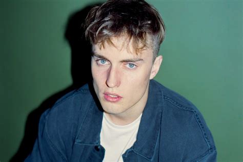 5 Canciones Para Conocer A Sam Fender Mew Magazine