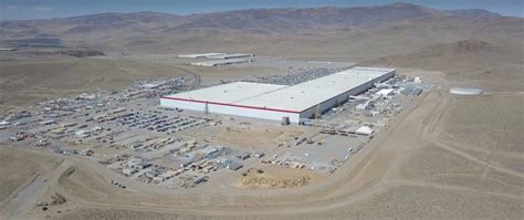 Teslas Gigafactory 1 Battery Cells Have A 20 Cost Advantage Over Lg