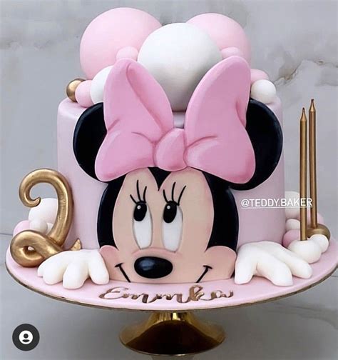 Mickey And Minnie Cake Candy Birthday Cakes Minnie Mouse Birthday