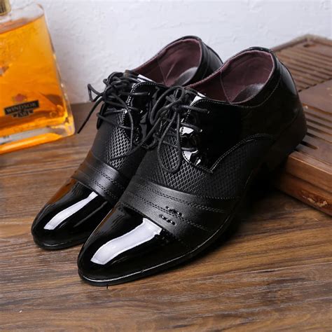 Hot Classic Man Pointed Toe Dress Shoes Mens Patent Leather Wedding Shoes Oxford Formal Shoes