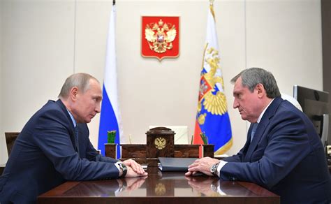 Встреча с главой «РусГидро» Николаем Шульгиновым • Президент России