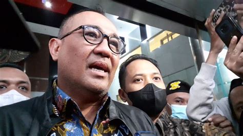 Klarifikasi 8 5 Jam Di KPK Rafael Bungkam Ditanya Sumber Kekayaan