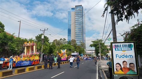 Arrancan Las Fiestas De Agosto 2023 Desfile De Correos YouTube