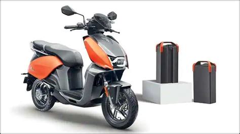 Hero MotoCorp Commences Delivery Of E Scooter VIDA V1 In Jaipur Zee