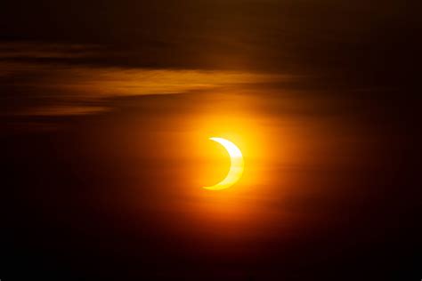 Partial Eclipse Over Downtown From This Morning Rtoronto
