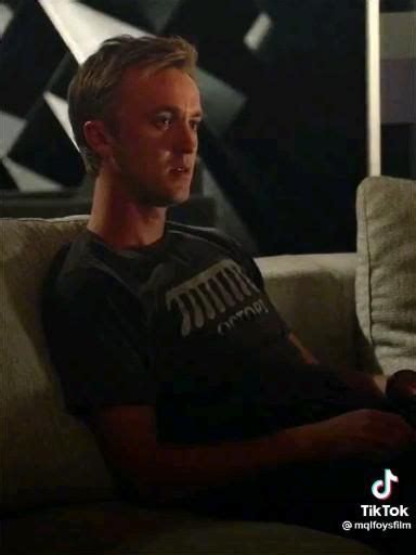 Tom Felton Video Cantanti Famosi Cantanti