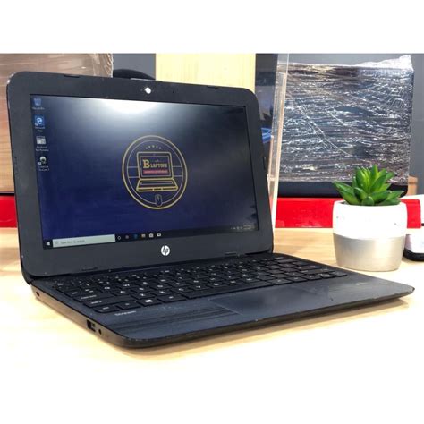 Jual JUAL LAPTOP HP STREAM 11 PRO G3 N3060 RAM 4GB 4 64 GB WINDOWS