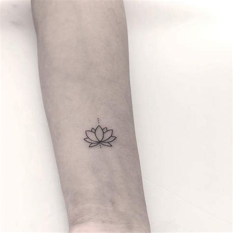 Tiny Tattoos For The Minimalist In You