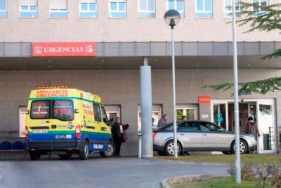 Trasladan un varón de 52 años al hospital tras ser herido por arma