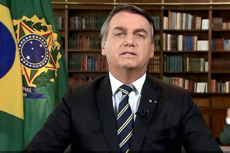 Presidente Bolsonaro Faz Pronunciamento Em Rede Nacional No Dia Da