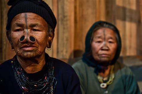 KONSTANTINO HATZISARROS TRAVEL PHOTOGRAPHY - Two Apatani tribe women in ...