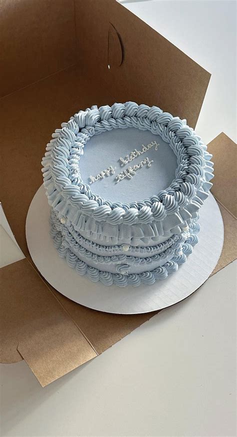 40 Delightful Lambeth Birthday Cake Ideas Periwinkle Tone Round Cake