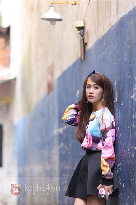 Hot girl Ngọc Thảo rút khỏi Phở vì bất đồng với ekip