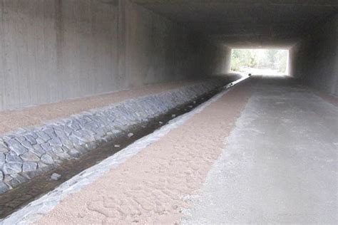 Verbreiterung der Brücke BW 1 1 über den Menzlohgraben Schirnding