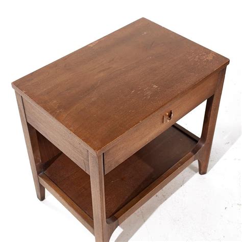Broyhill Brasilia Mid Century Walnut Nightstands Pair For Sale At 1stdibs