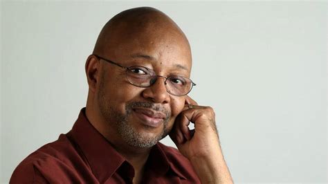 Leonard Pitts Jr Retires To Be A Time Novelist Miami Herald