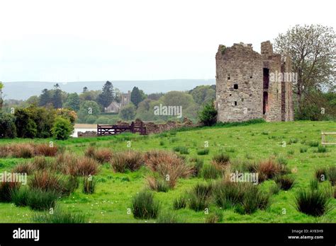 Co Fermanagh Crom Estate old castle ruins Stock Photo - Alamy