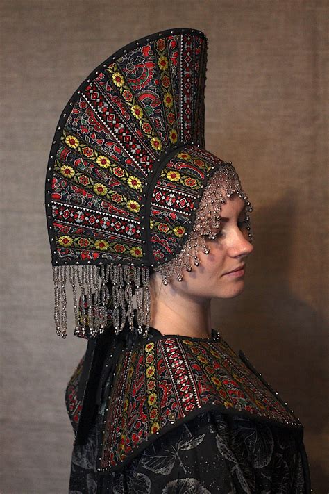 Кокошники и Головные уборы - Кокошник "знатной славянки"