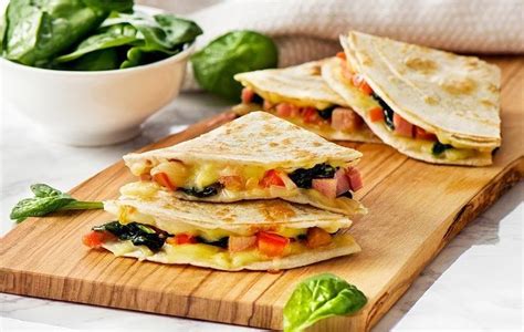 Quesadilla with panela and vegetables de 231 Kcal Receta fácil en la