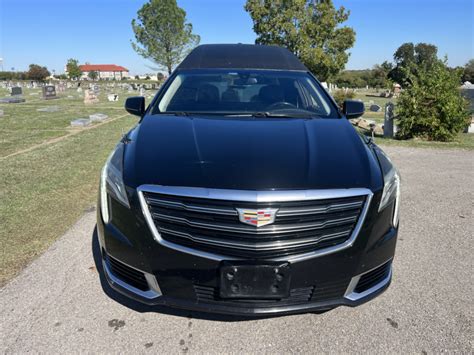 Cadillac Limo Style Window Funeral Coach Specialty Hearse