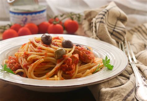 Spaghetti Tonno Pomodoro E Olive Creando Si Impara