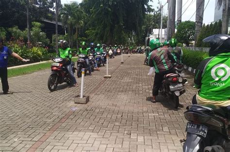 Viral Temannya Diberi Bintang Satu Puluhan Driver Ojek Online Datangi