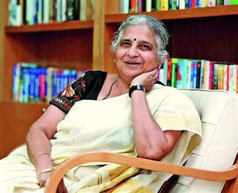 Inspirational Story Of Sudha Murthy, From Being A Small Town Girl To ...