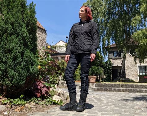 Veste Bering Lady April testée et validée par Sonya cliente Motoblouz