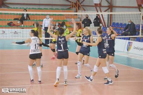 Ast Zi Debuteaz Cupa Rom Niei La Volei Feminin Volei Alba Blaj