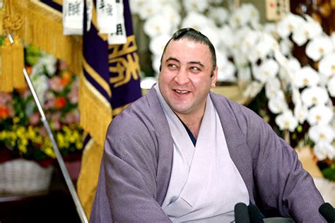 Georgian Sumo Wrestler Beats 40 Time Champion In 12th Big Match