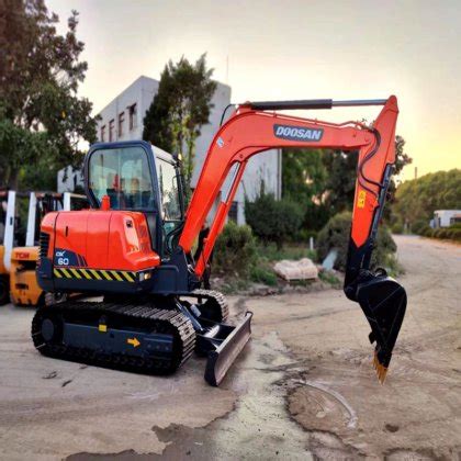 Second Hand Doosan Dx Crawler Digger Excavator Chinese Machinery Mini