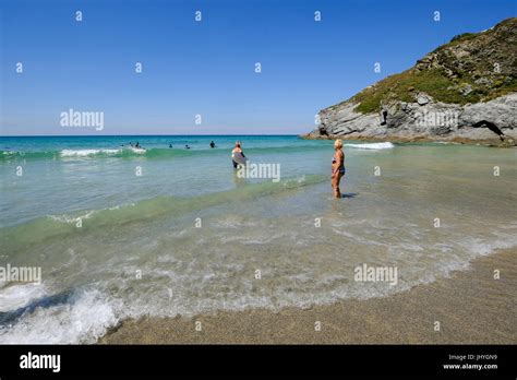 Newquay beach in summer Stock Photo - Alamy