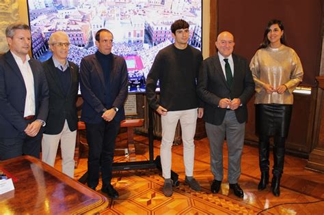 La Plaza Mayor de Valladolid seguirá siendo el epicentro del pádel en